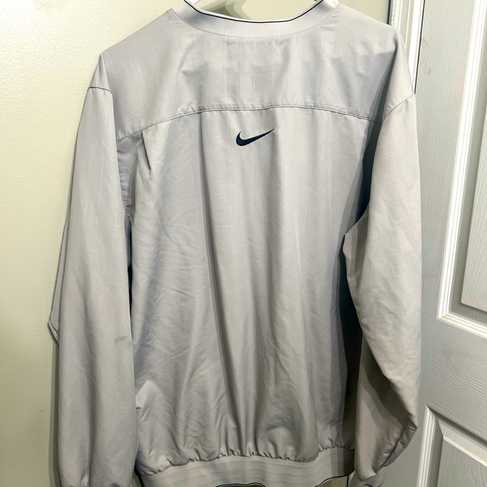 Nike Wind Breaker with Chi White Sox branding
